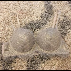 Victoria’s Secret Dream Angels Bra 32B